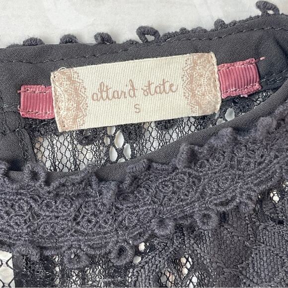 Altar'd State Grey Lace Top Size small boho - Picture 7 of 10